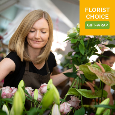 Florist Choice Gift-Wrap - This traditional wrap of flowers will be professionally made with the finest blooms on the day. Florist Choice Gift-Wrap - This traditional wrap of flowers will be professionally made with the finest blooms on the day.