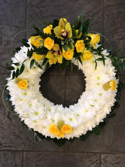 Pink Massed Wreath - At ##SHOP## we are delighted to present this product available for flower delivery in ##AREA## and surrounding areas. Pink Massed Wreath - At ##SHOP## we are delighted to present this product available for flower delivery in ##AREA## and surrounding areas.